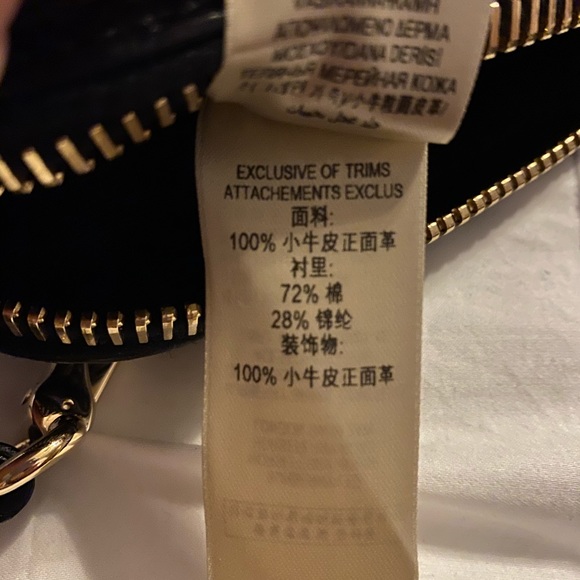 Genuine Harrogate  Burberry Black Leather Purse - Picture 6 of 8